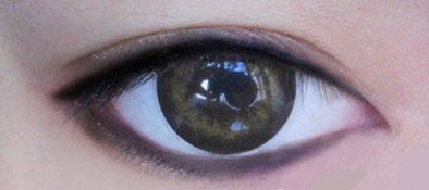 你真的会画眼线吗？精英学校化妆老师教你怎么画眼线